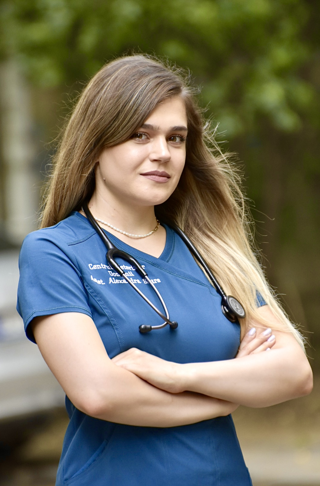 Asistenta-Alexandra-Soare-DomeniiVet